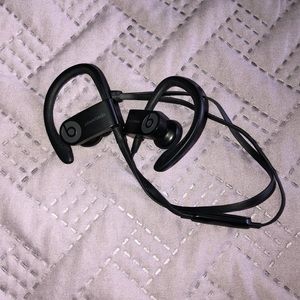 Powerbeats Wireless Bluetooth headphones
